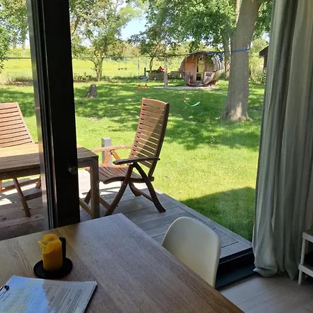 Semesterbostad Tiny